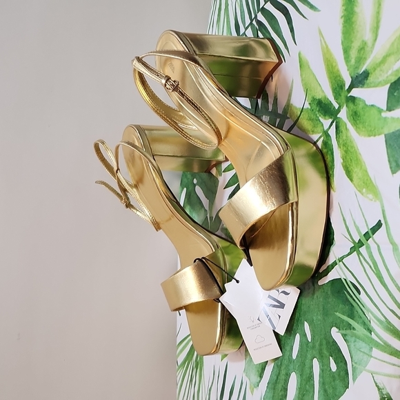 NWT ZARA GOLD LEATHER PLATFORM HIGH HEELED SANDAL, SIZE 10 - Picture 5 of 16